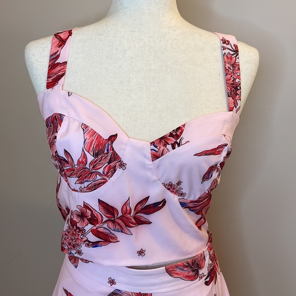 Two pieces floral set - Picture 2 of 9